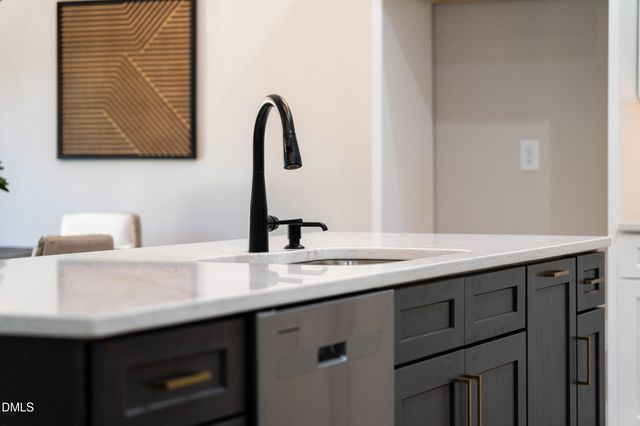 7022 Cedar Road, Sanford, NC 27332