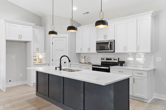 7022 Cedar Road, Sanford, NC 27332