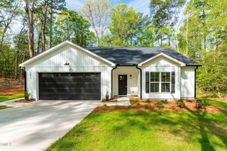 7022 Cedar Road, Sanford, NC 27332