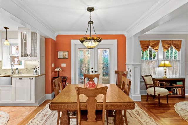 316 9TH AVENUE NE, St Petersburg, FL 33701