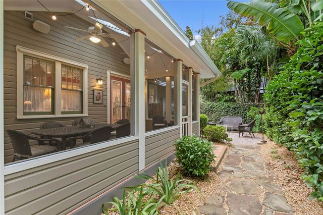 316 9TH AVENUE NE, St Petersburg, FL 33701