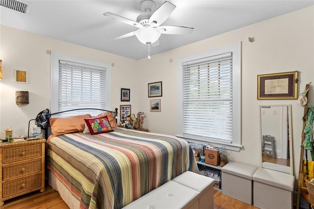 316 9TH AVENUE NE, St Petersburg, FL 33701