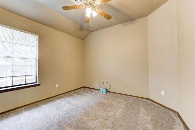 1709 La Cruz Avenue, Edmond, OK 73003