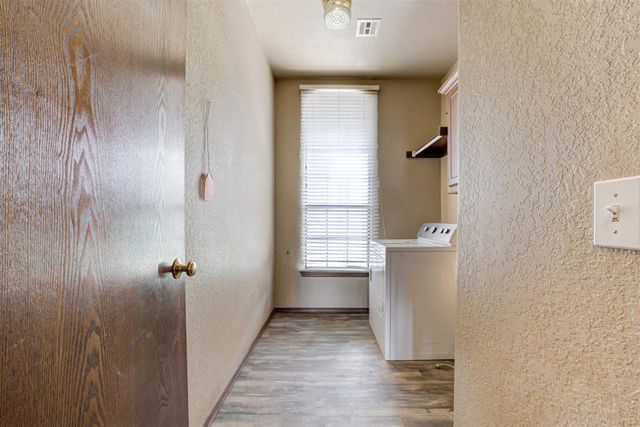 1709 La Cruz Avenue, Edmond, OK 73003