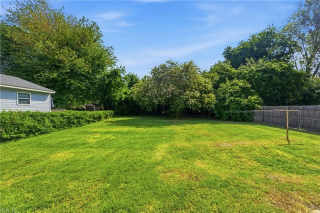 1107 Easterly AVE, Hampton, VA 23669