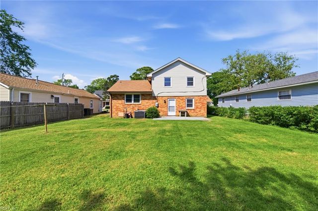 1107 Easterly AVE, Hampton, VA 23669