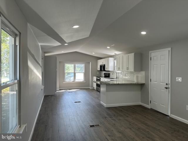 143 PENN DR, Coatesville, PA 19320