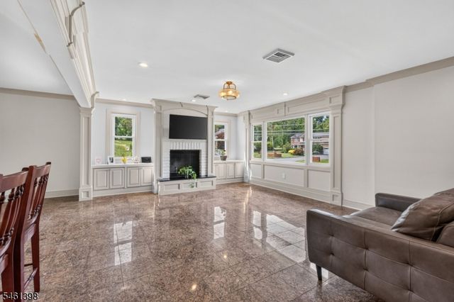 105 Jacksonville Rd, Lincoln Park Boro, NJ 07035