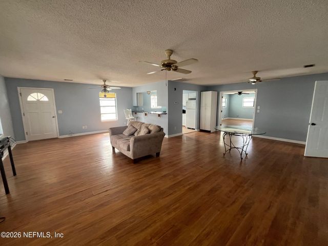 2337 1ST Avenue, Fernandina Beach, FL 32034