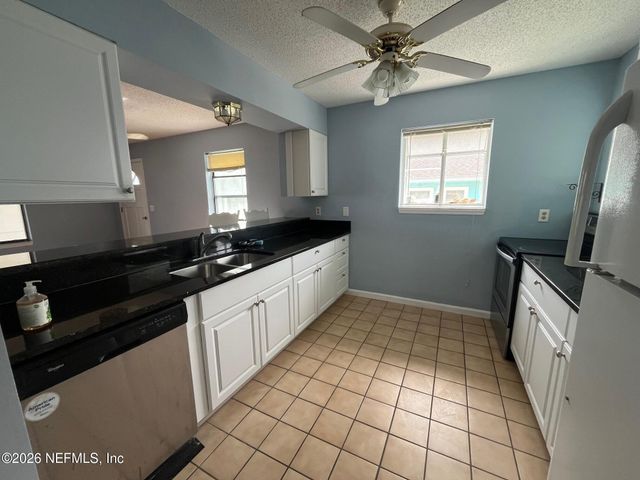 2337 1ST Avenue, Fernandina Beach, FL 32034