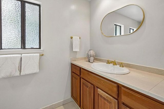4 Tasker Lane, San Carlos, CA 94070