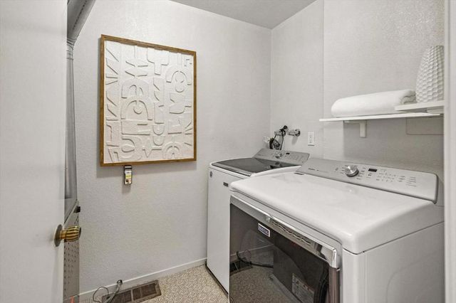 4 Tasker Lane, San Carlos, CA 94070