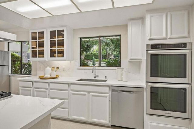 4 Tasker Lane, San Carlos, CA 94070