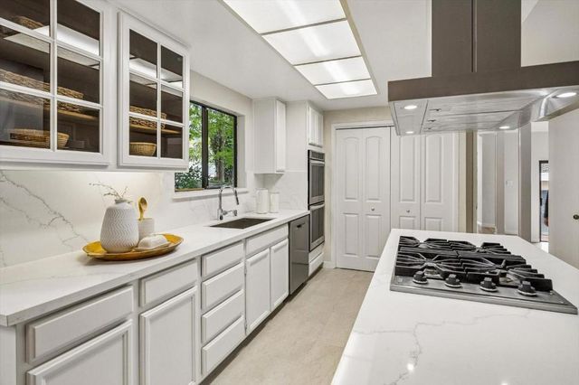 4 Tasker Lane, San Carlos, CA 94070