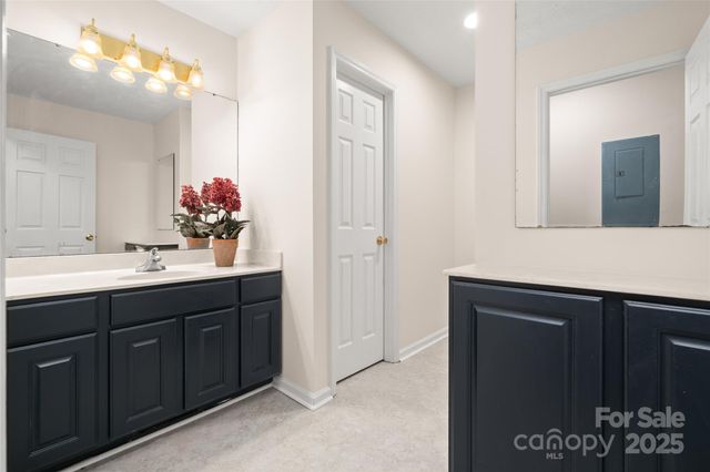 73 The Old Run Road, Fairview, NC 28730