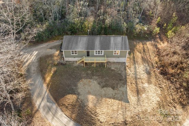 73 The Old Run Road, Fairview, NC 28730