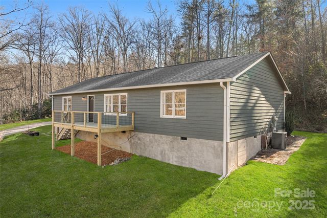 73 The Old Run Road, Fairview, NC 28730