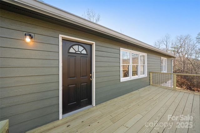 73 The Old Run Road, Fairview, NC 28730