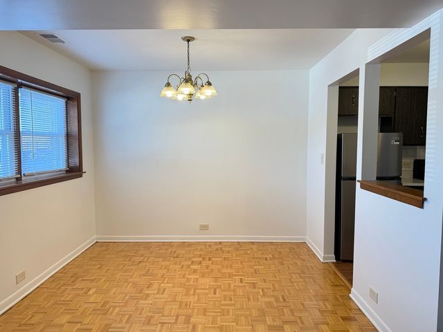 5240 Galitz Street 105, Skokie, IL 60077