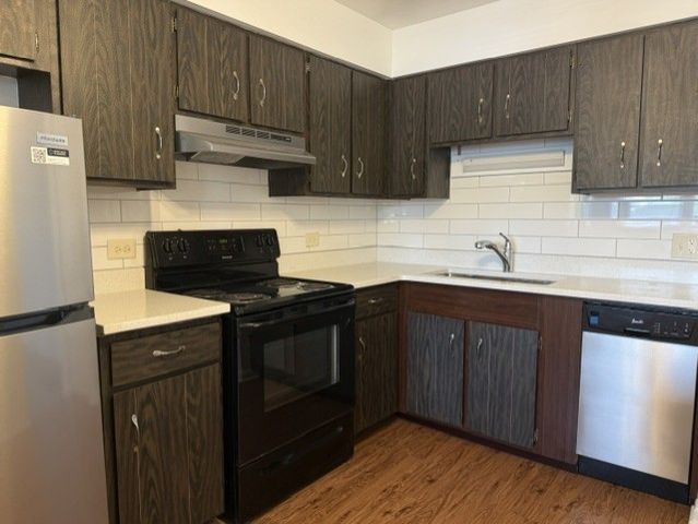 5240 Galitz Street 105, Skokie, IL 60077