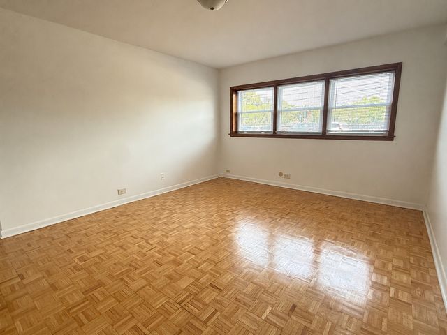5240 Galitz Street 105, Skokie, IL 60077