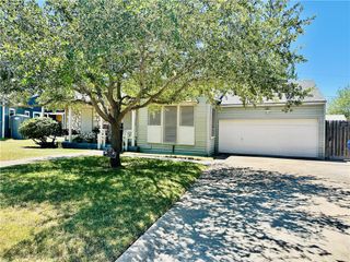 1329 Logan Ave, Corpus Christi, TX 78415