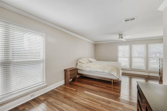 8303 Loralinda DR, Austin, TX 78753