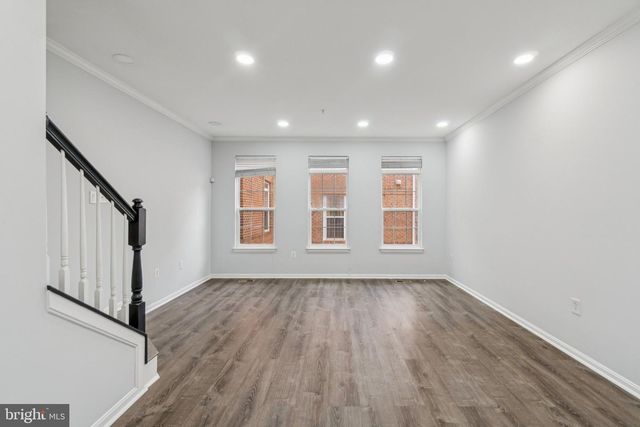 5611 HARTFIELD AVE, Suitland, MD 20746