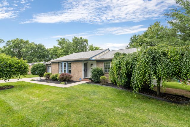 303 Center Park Drive, Florence, KY 41042