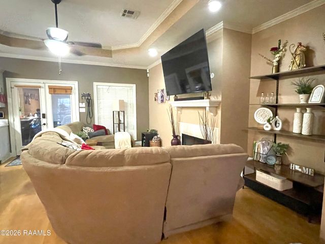 121 Lockridge Drive, Broussard, LA 70518