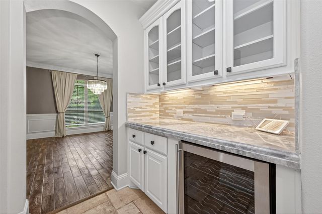 13510 Cascade Caverns Court, Houston, TX 77044