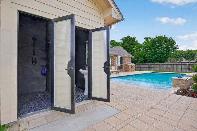 13510 Cascade Caverns Court, Houston, TX 77044