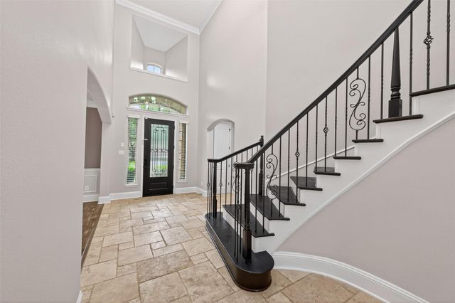 13510 Cascade Caverns Court, Houston, TX 77044