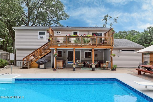 76 Maine Street, Toms River, NJ 08753