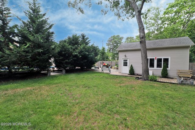 76 Maine Street, Toms River, NJ 08753