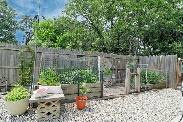 76 Maine Street, Toms River, NJ 08753