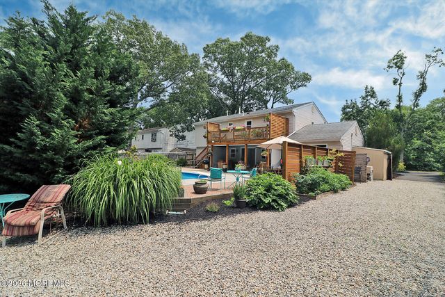 76 Maine Street, Toms River, NJ 08753