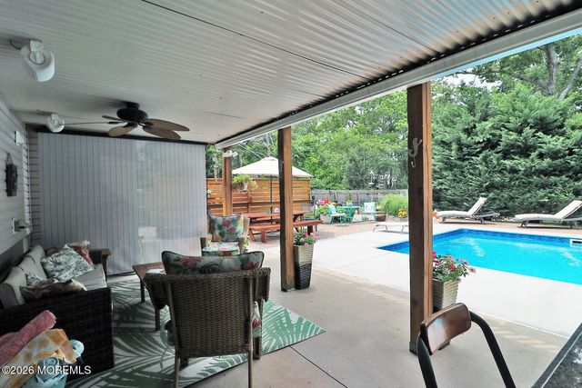 76 Maine Street, Toms River, NJ 08753