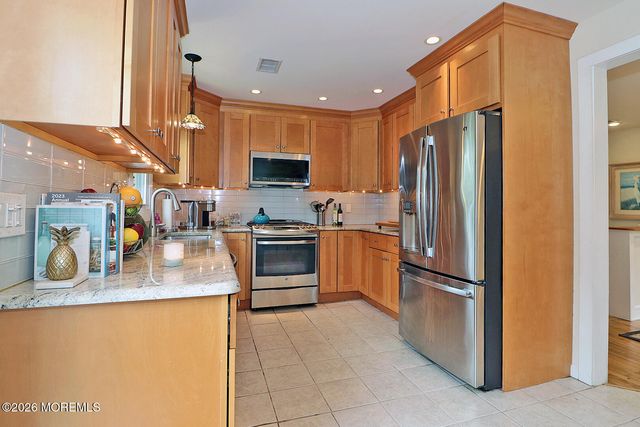 76 Maine Street, Toms River, NJ 08753