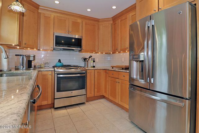76 Maine Street, Toms River, NJ 08753