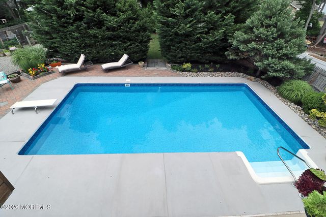 76 Maine Street, Toms River, NJ 08753