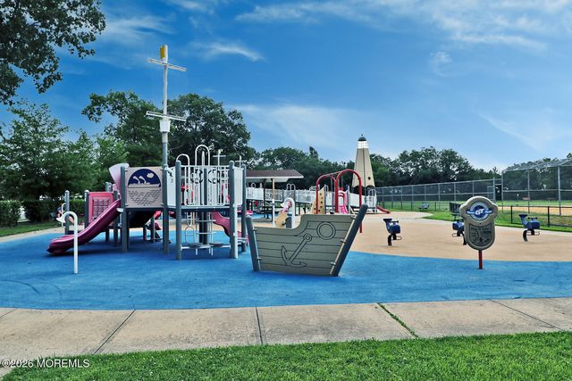 76 Maine Street, Toms River, NJ 08753