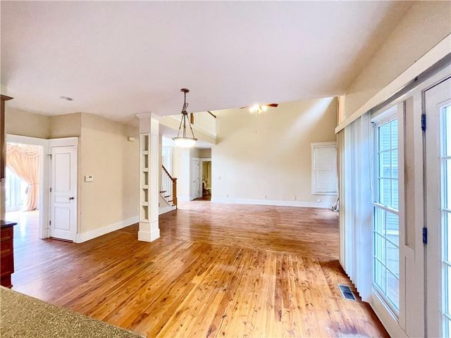 555 Vinings Springs Drive SE, Mableton, GA 30126