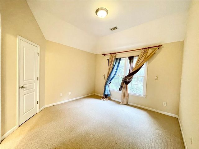 555 Vinings Springs Drive SE, Mableton, GA 30126