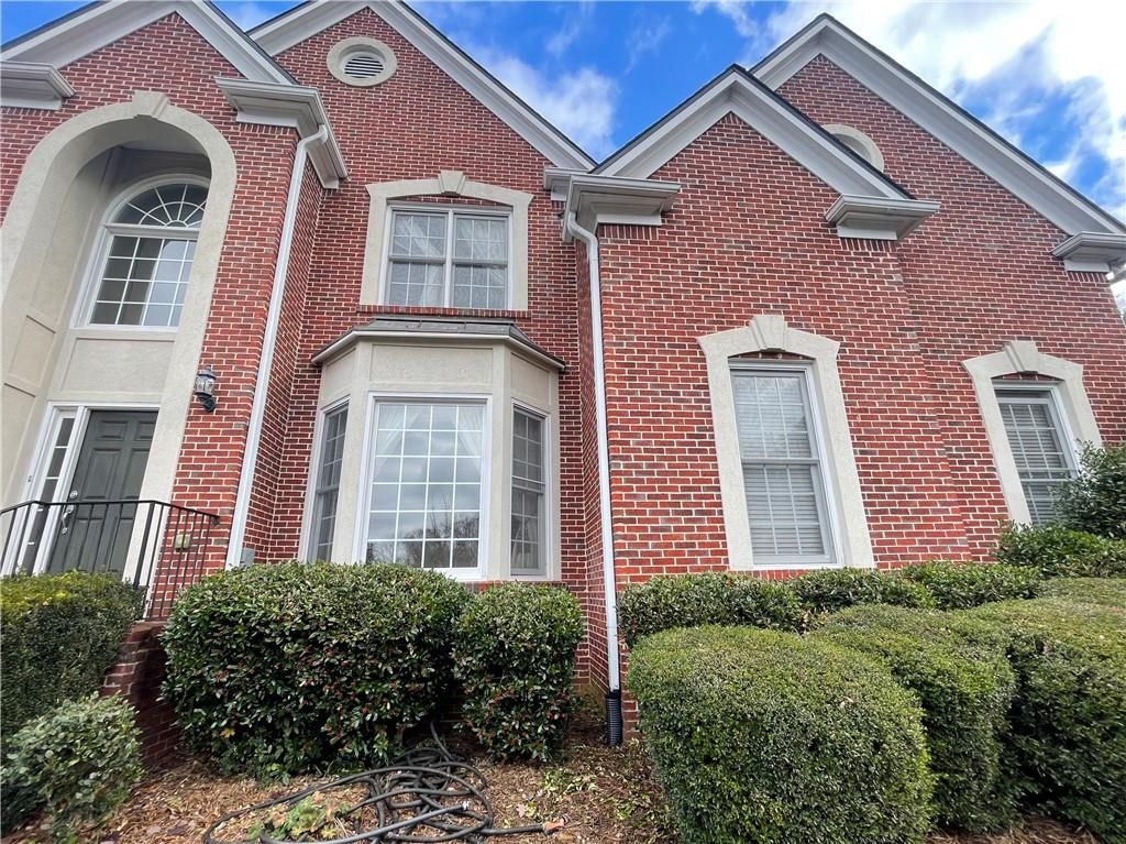 555 Vinings Springs Drive SE, Mableton, GA 30126