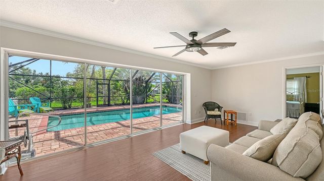 1024 DEER RUN, Venice, FL 34293