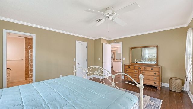 1024 DEER RUN, Venice, FL 34293