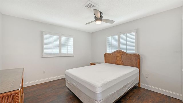 1024 DEER RUN, Venice, FL 34293