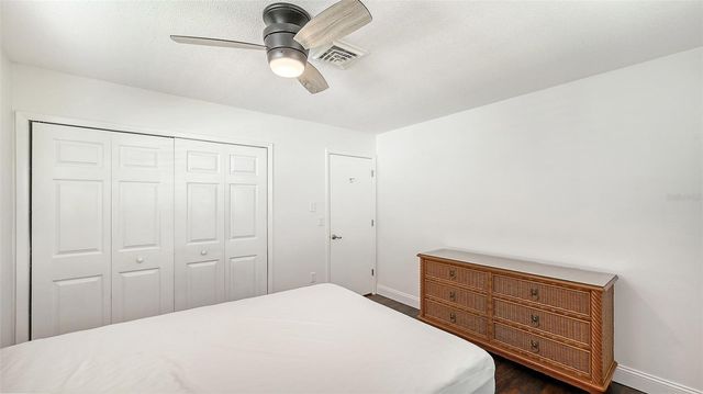 1024 DEER RUN, Venice, FL 34293