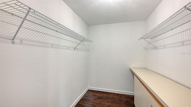 1024 DEER RUN, Venice, FL 34293